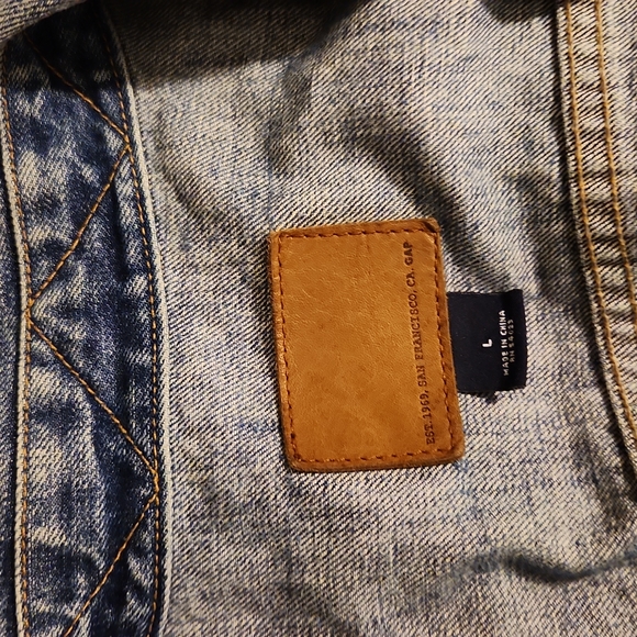Gap Jean jacket size large - Picture 7 of 7